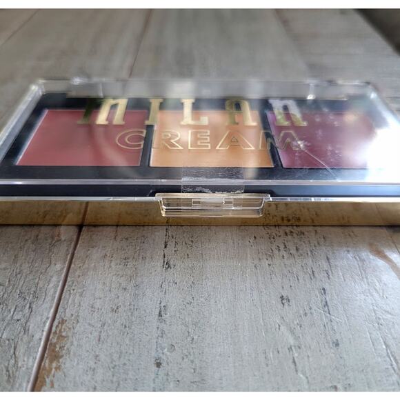 Milani Cheek Kiss Cream Blush Trio 110 Sun Kissed Glow Summer Bronze Makeup - Picture 3 of 7